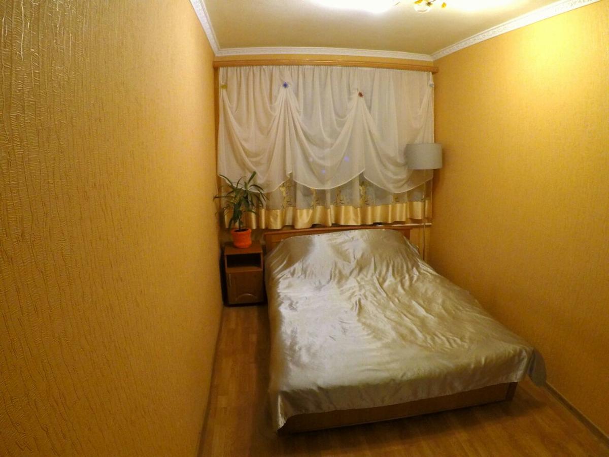 Apartment On Bohdana Gavrilishina Kpi Kiev Esterno foto