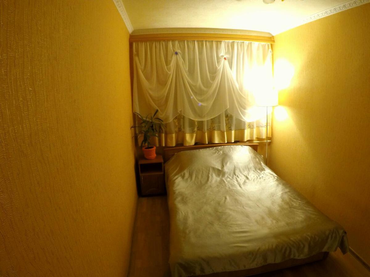 Apartment On Bohdana Gavrilishina Kpi Kiev Esterno foto